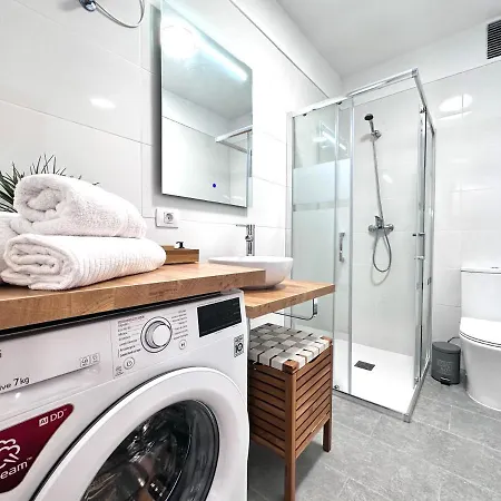 Sun Arena Apartment